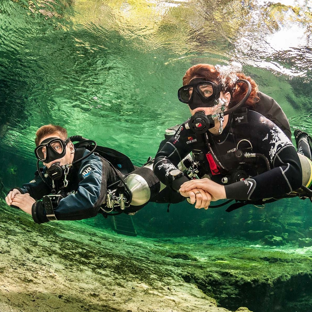 Dive buddies